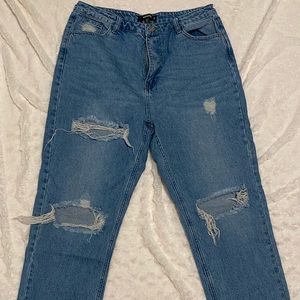 missguided distressed mom / boyfriend jeans